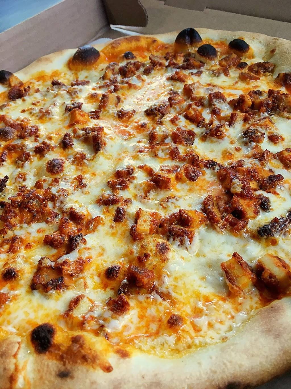 900 Degrees Pizza Truck | restaurant | 4700 Park Ave, Bridgeport, CT 06606, USA | 2035050581 OR +1 203-505-0581