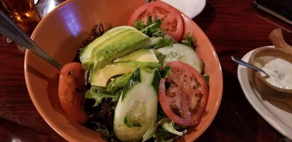 Brazas Chicken | restaurant | 4797 S Orange Ave, Orlando, FL 32806, USA | 4075820506 OR +1 407-582-0506