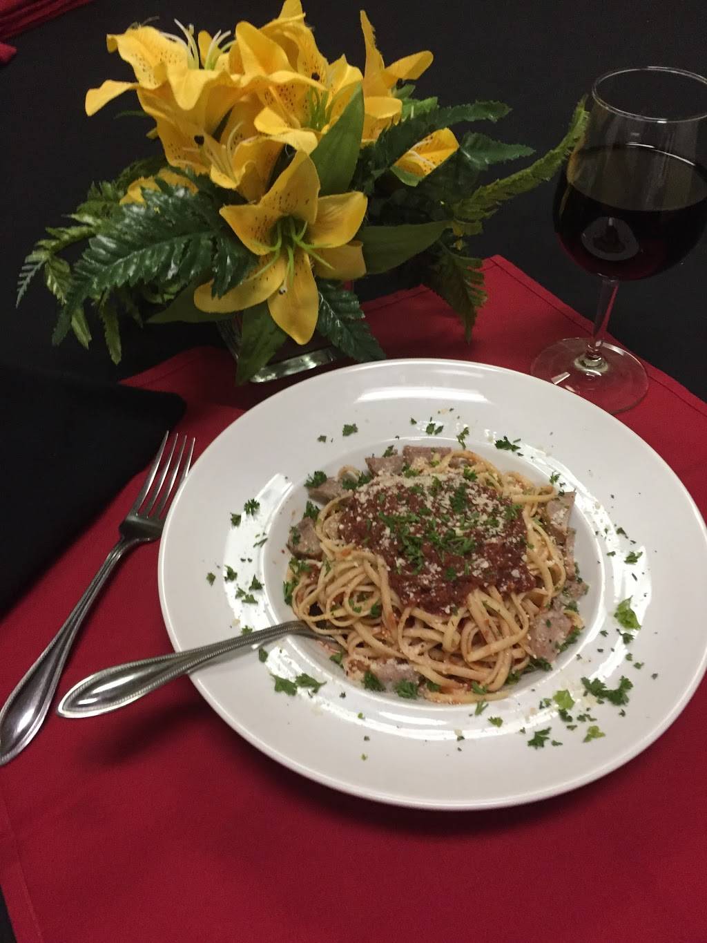 Cape Cabaret | restaurant | 4725 Vincennes Blvd, Cape Coral, FL 33904, USA | 2395493000 OR +1 239-549-3000