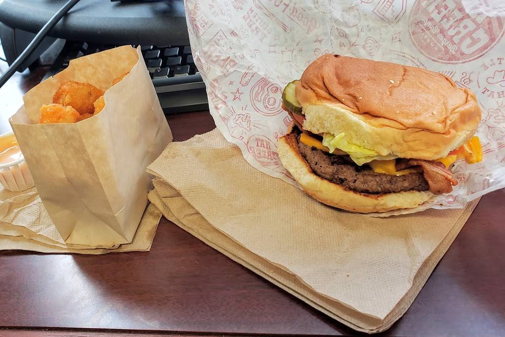 Hat Creek Burger Company | restaurant | 8185 Walnut Hill Ln Suite 1400, Dallas, TX 75231, USA | 4692063305 OR +1 469-206-3305