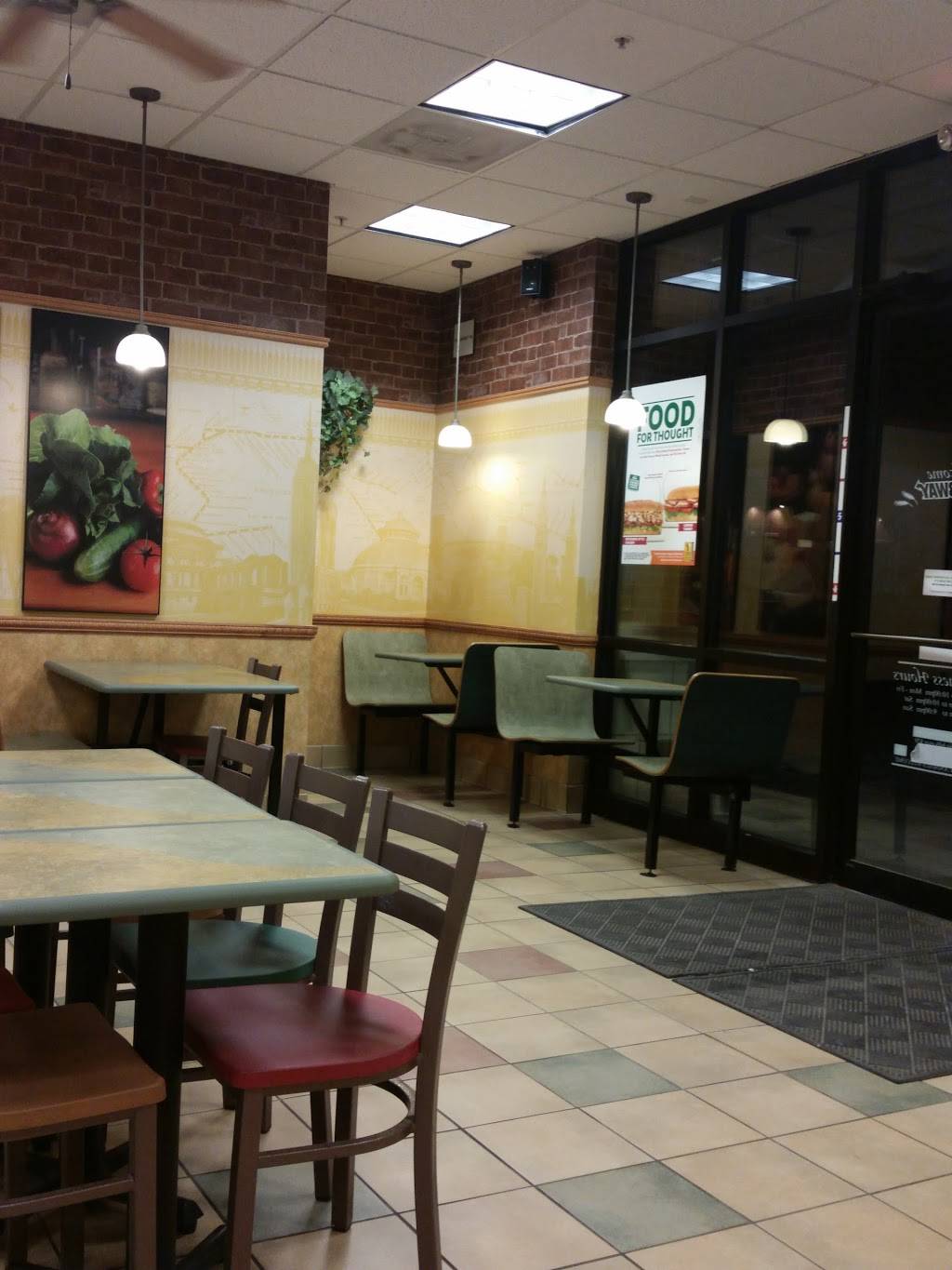 Subway | meal takeaway | 11140 S Lone Elm Rd, Olathe, KS 66061, USA | 9137646565 OR +1 913-764-6565