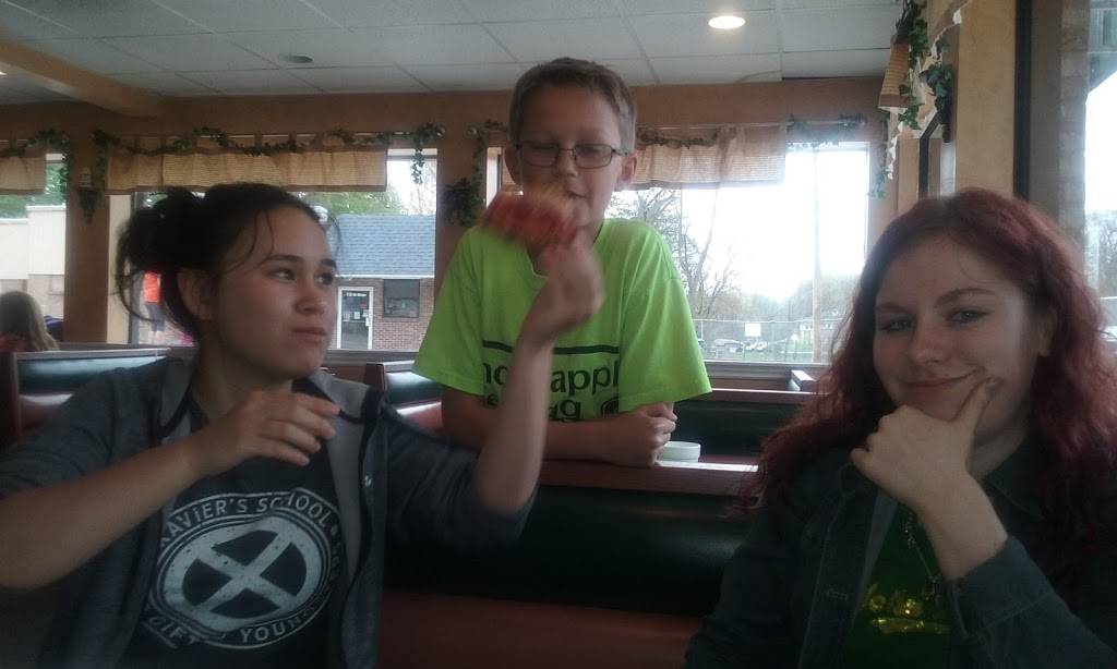 Faro Italian Pizza | restaurant | 117 W Main St, Middleville, MI 49333, USA | 2697957911 OR +1 269-795-7911