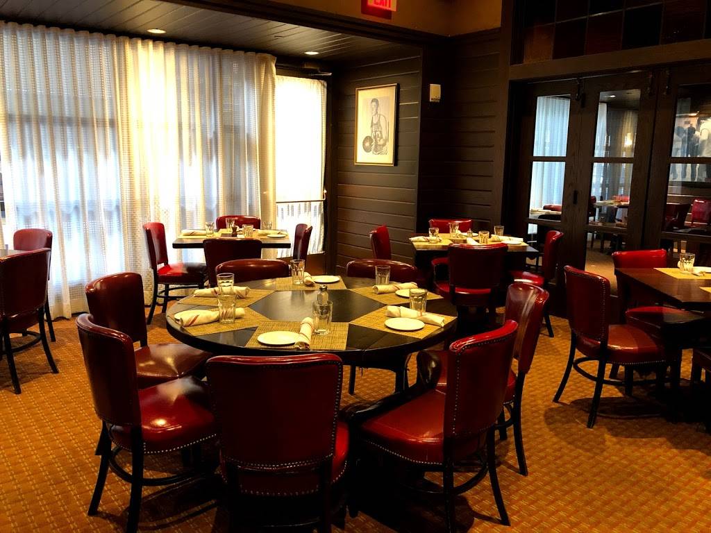 Maxs Tavern | restaurant | 1000 W Columbus Ave, Springfield, MA 01105, USA | 4137466299 OR +1 413-746-6299