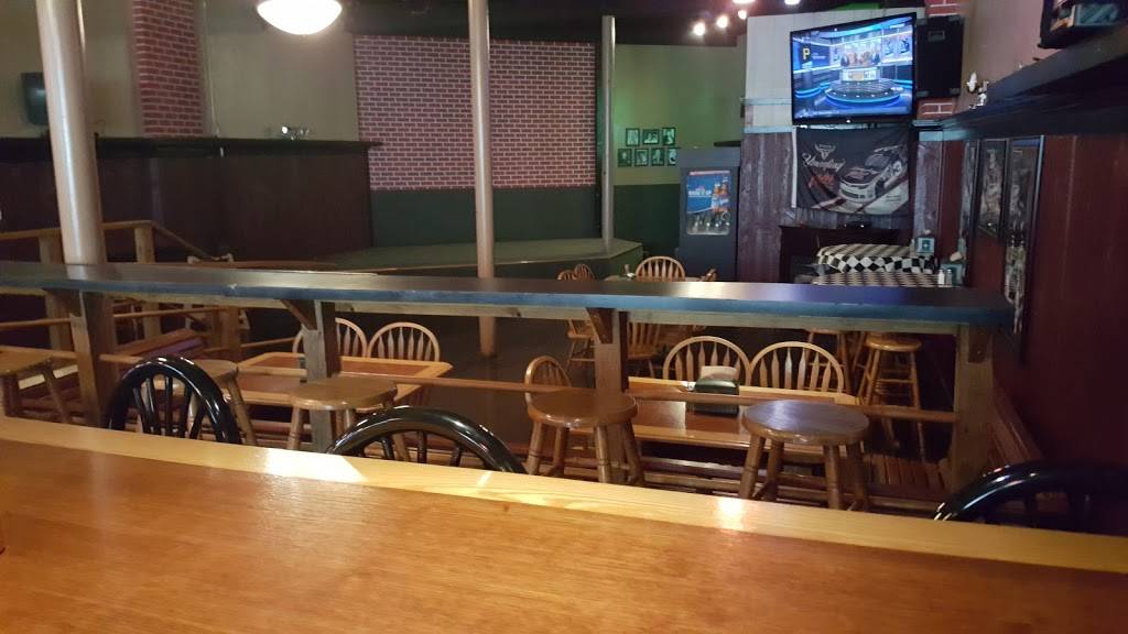 Speed-Eez | restaurant | 1 E Main St, North East, PA 16428, USA | 8147259933 OR +1 814-725-9933