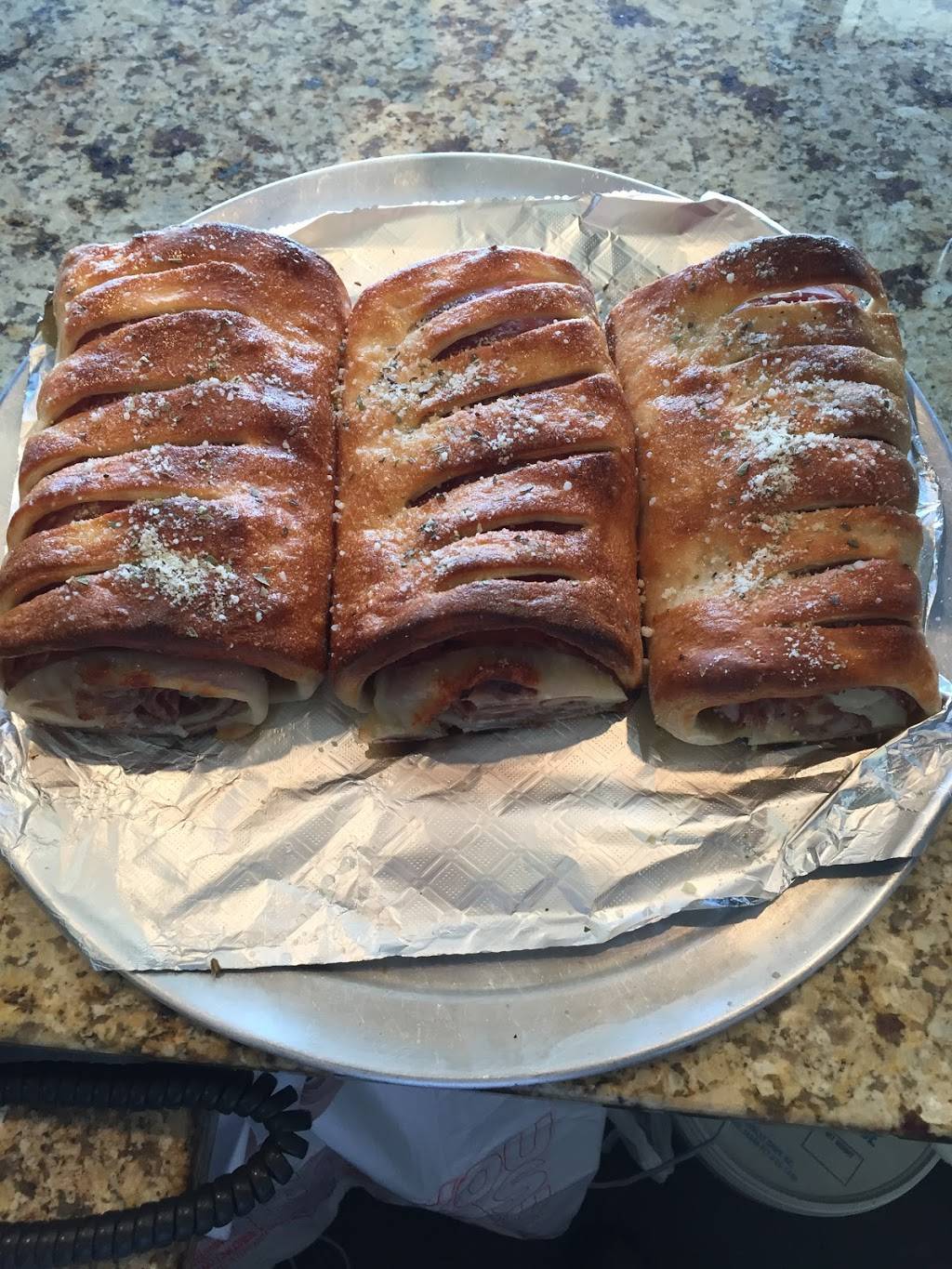 Eato’s pizza | restaurant | 7914 Belair Rd, Nottingham, MD 21236, USA | 4106611900 OR +1 410-661-1900