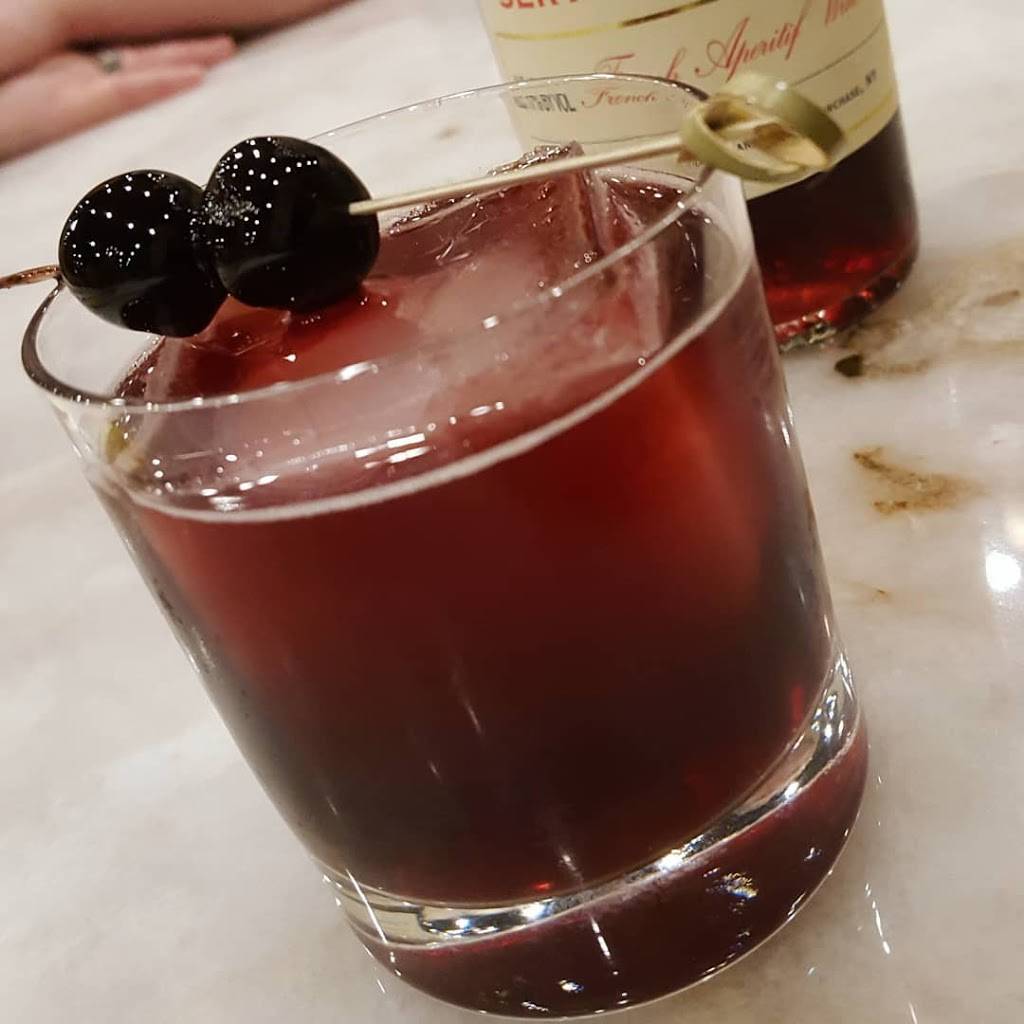 Fernweh Distilling Co. | restaurant | 4 Schiller St, Hermann, MO 65041, USA | 5734862970 OR +1 573-486-2970