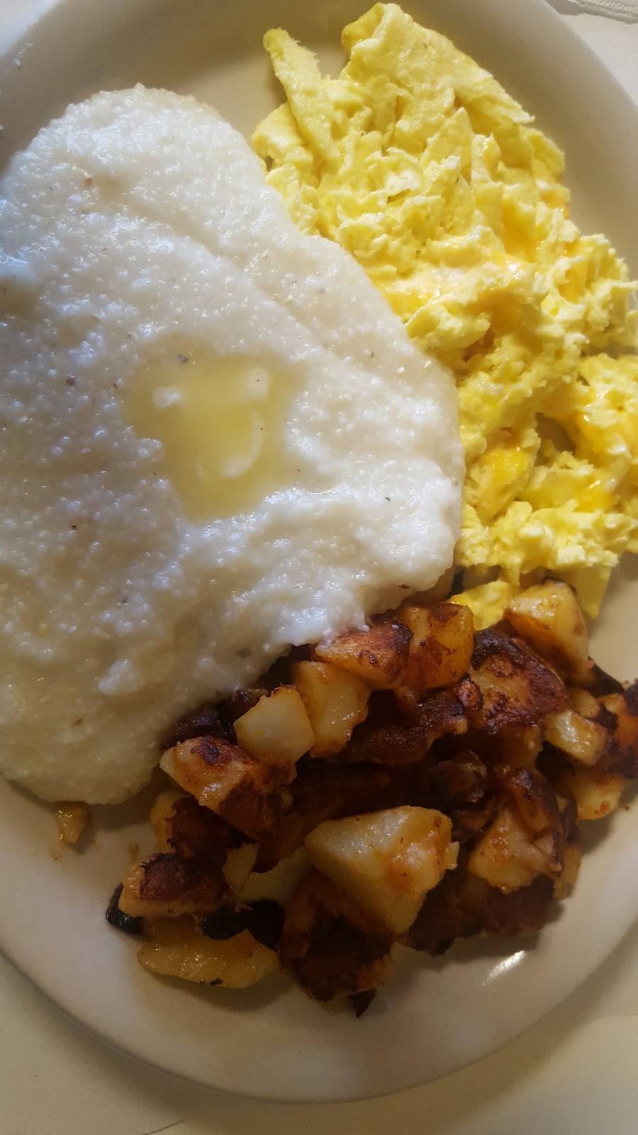 Sisters Restaurant LLC | restaurant | 2756 Main St, Hartford, CT 06120, USA | 8605271234 OR +1 860-527-1234