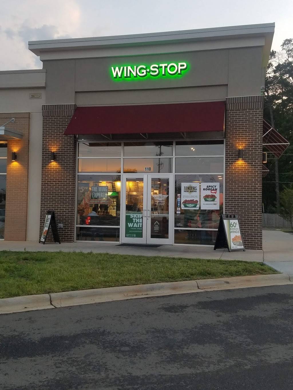 WingStop | restaurant | 6215 Old Post Rd Suite 110, Charlotte, NC 28212, USA | 7047272138 OR +1 704-727-2138