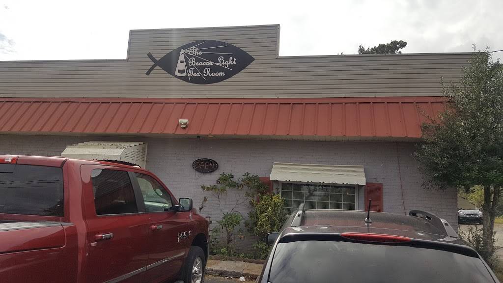 The Beacon Light Tea Room | restaurant | 6276 TN-100, Bon Aqua, TN 37025, USA | 9316703880 OR +1 931-670-3880