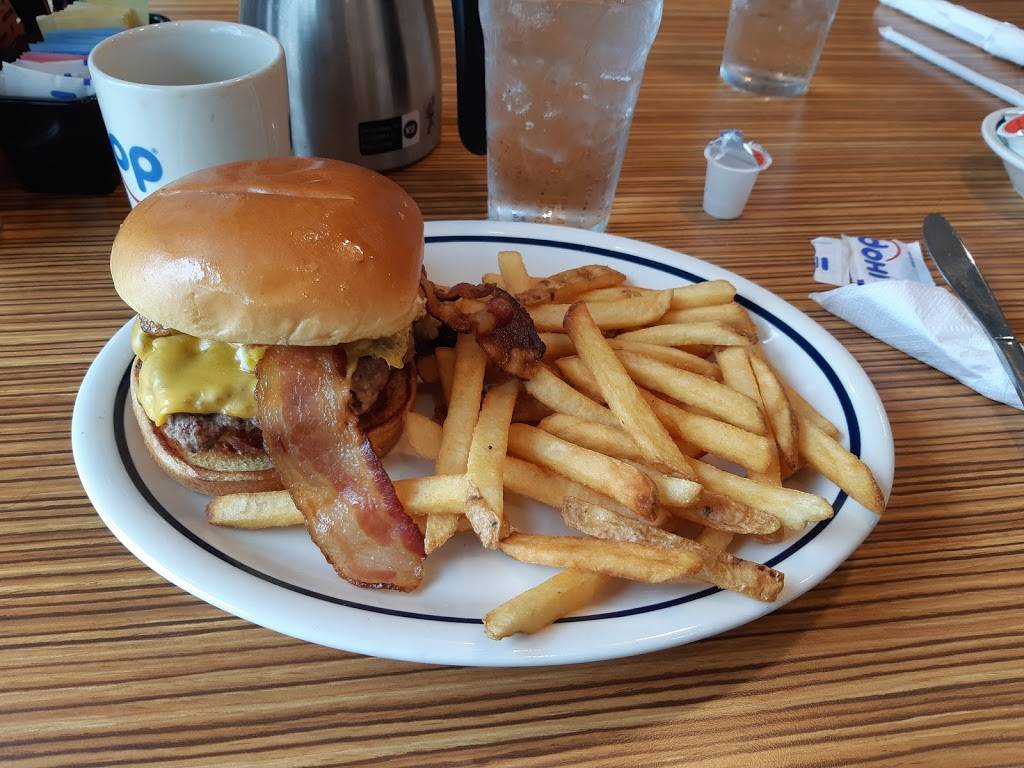 IHOP | restaurant | 600 E Pratt St, Baltimore, MD 21202, USA | 6672125966 OR +1 667-212-5966