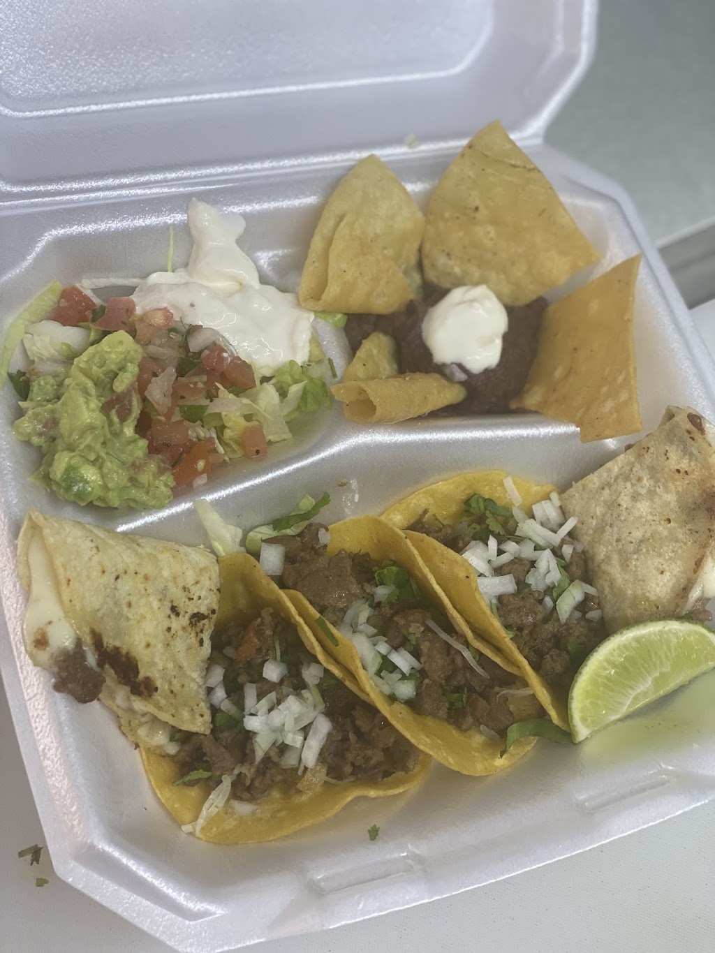 Pupuseria y taqueria Delicias del Cielo | restaurant | 1398 W Gulf Bank Rd, Houston, TX 77088, United States | 8327277051 OR +1 832-727-7051