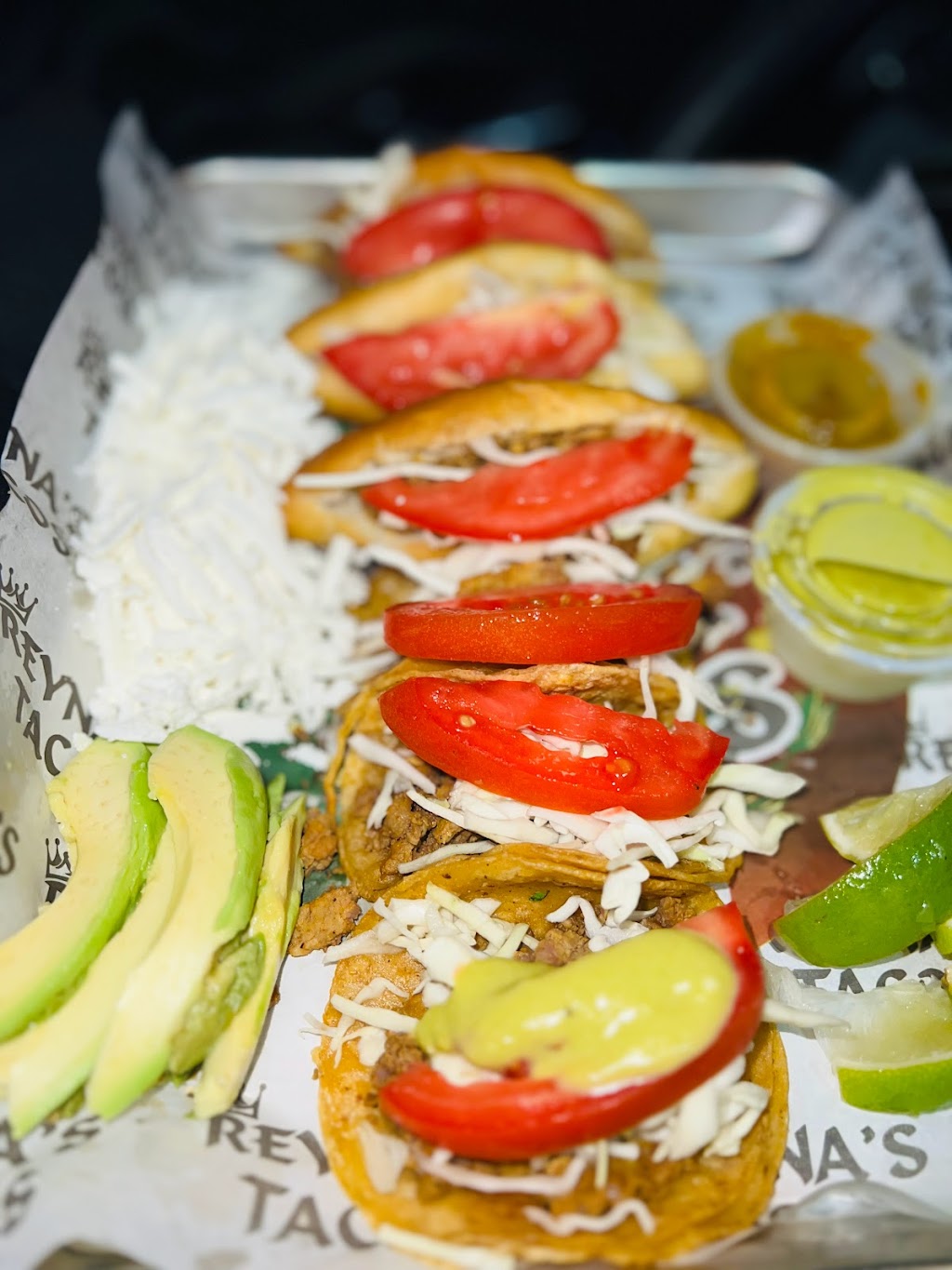 Reyna’s Tacos | restaurant | 917 S F St, Harlingen, TX 78550, USA | 9564910821 OR +1 956-491-0821