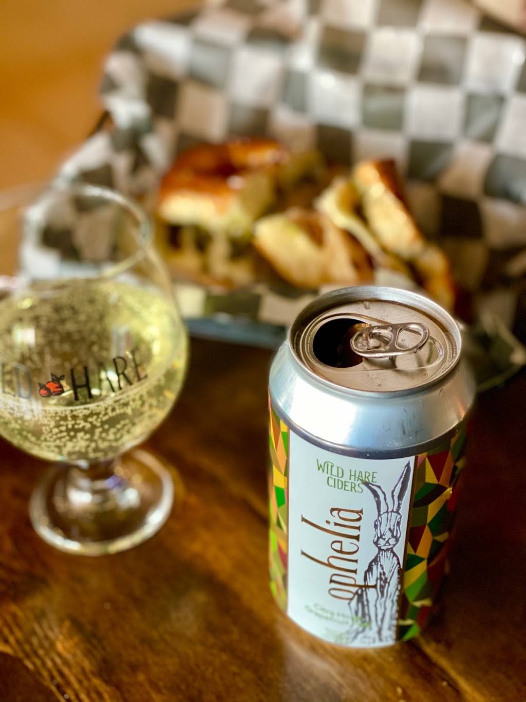 Wild Hare Cider Pub | restaurant | 17 E Washington St, Middleburg, VA 20117, USA | 7034027956 OR +1 703-402-7956