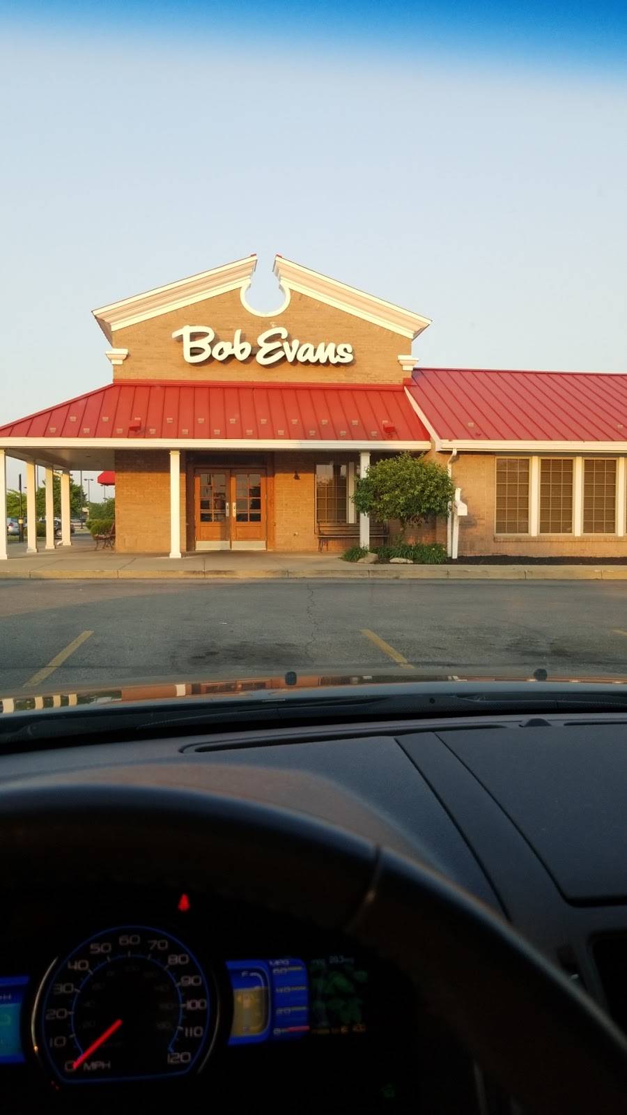 Bob Evans | restaurant | 2040 S Reed Rd, Kokomo, IN 46901, USA | 7654579044 OR +1 765-457-9044